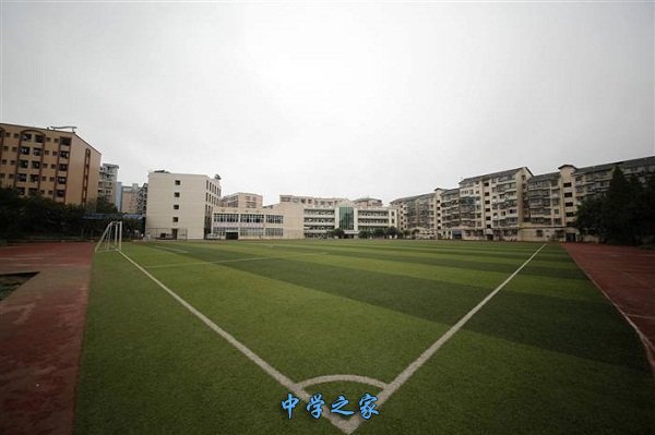 四川省南充市高坪中学师资力量办学成果学校前景