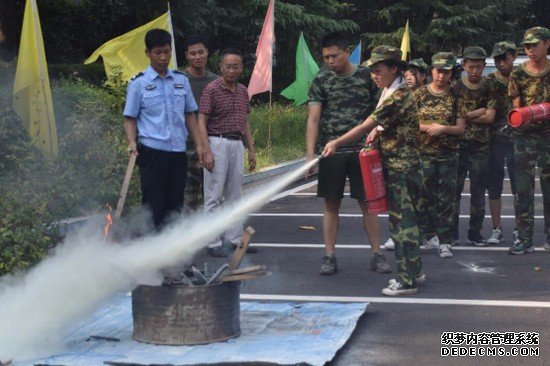 重庆市南丁卫生职业学校学费是多少钱及收费标_招生问答