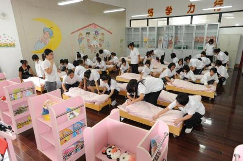 成都师范幼师学校学前教育专业如何